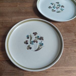 Denby Shamrock Dinner Plates, Langley Stoneware England, MCM Green Brown Clover